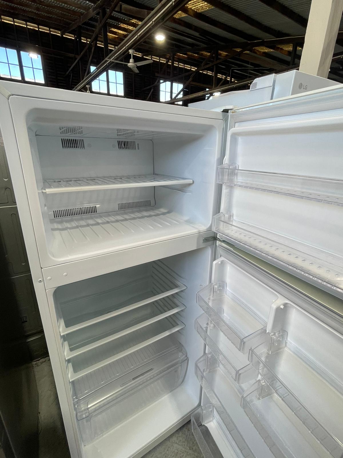 Second hand Kelvinator KTM4200WB – 420L Top Mount Refrigerator - Second Hand Appliances Geebung