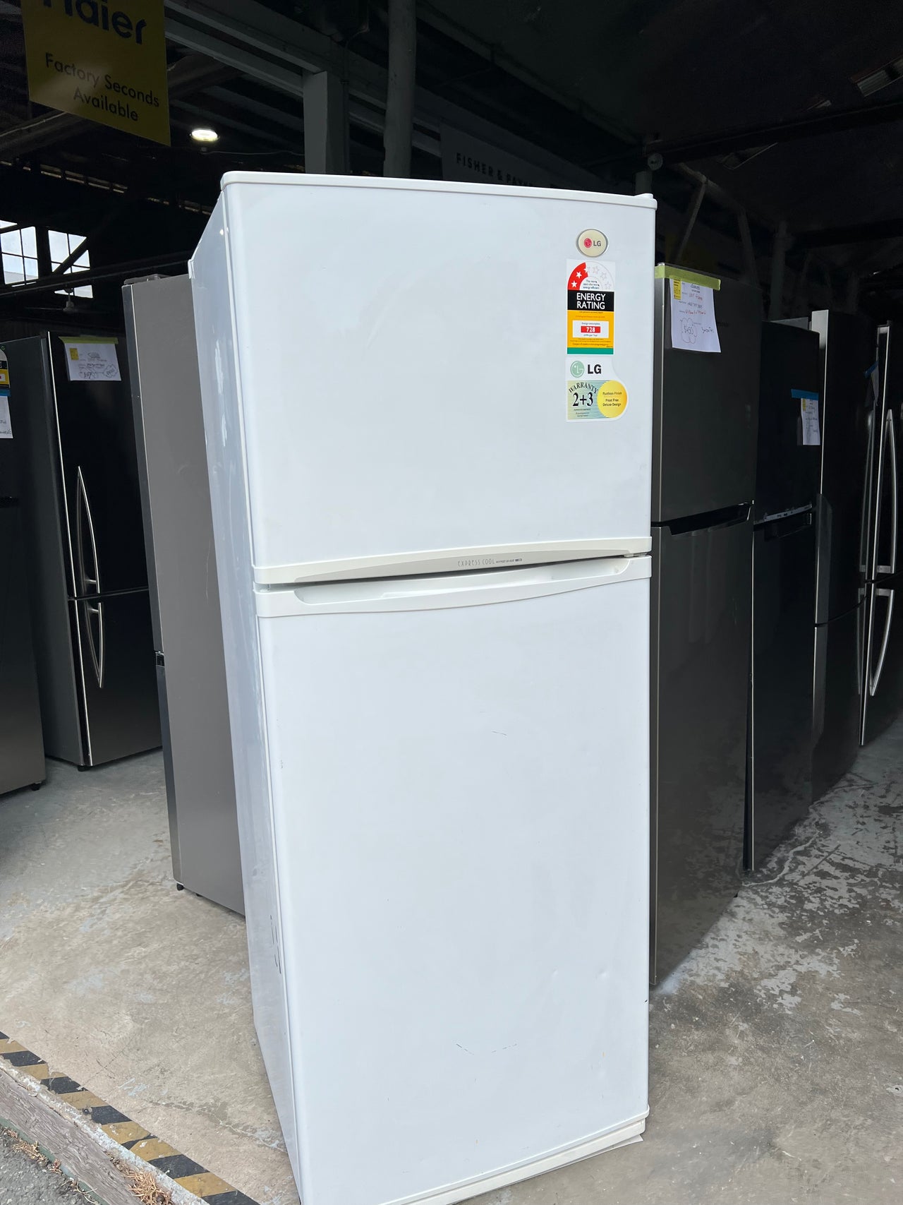 Second hand LG 392L Fridge Freezer GR-432SF - Second Hand Appliances Geebung