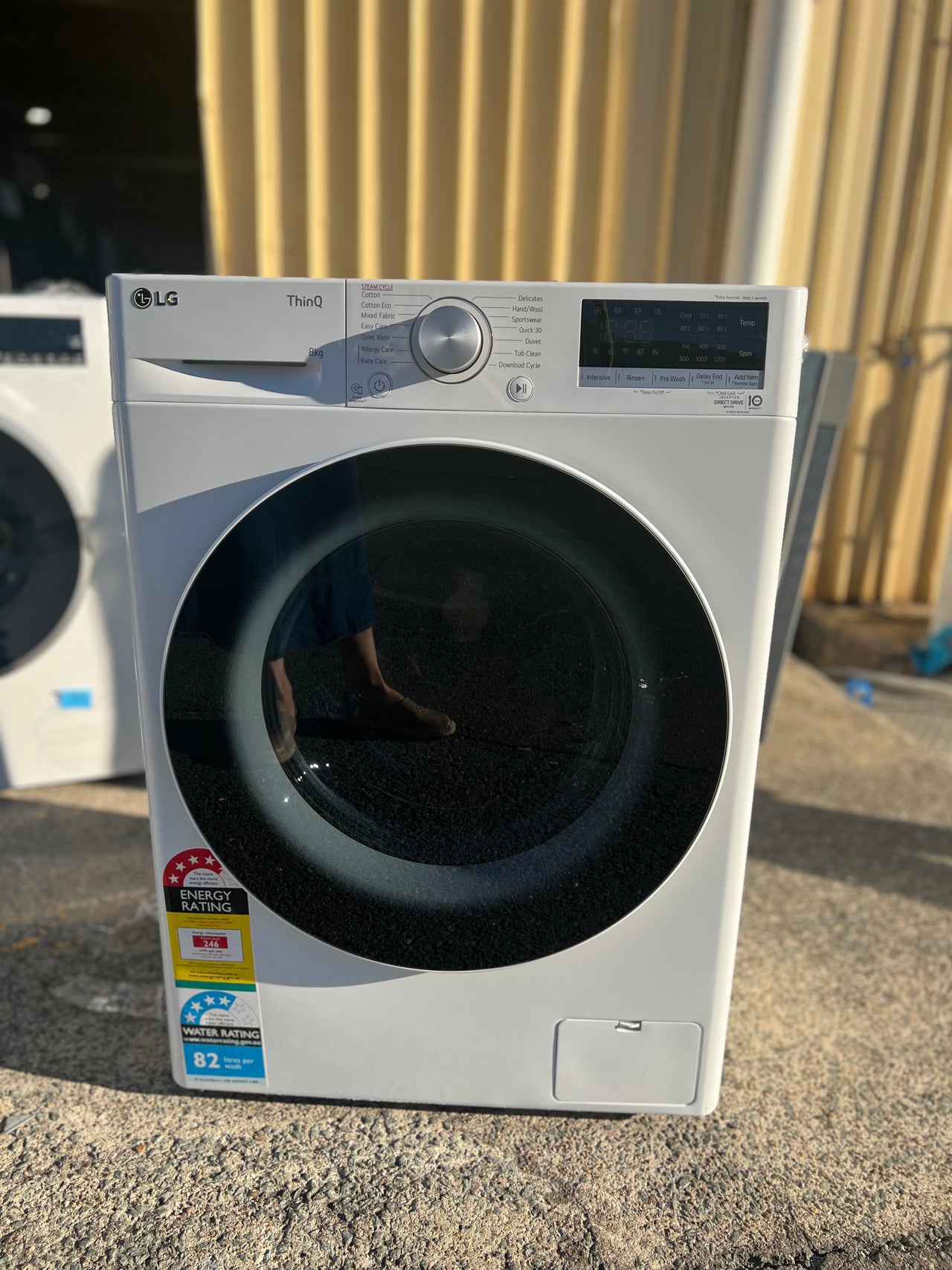 Factory second LG 8kg Front Load Washer WV5-1208W - Second Hand Appliances Geebung