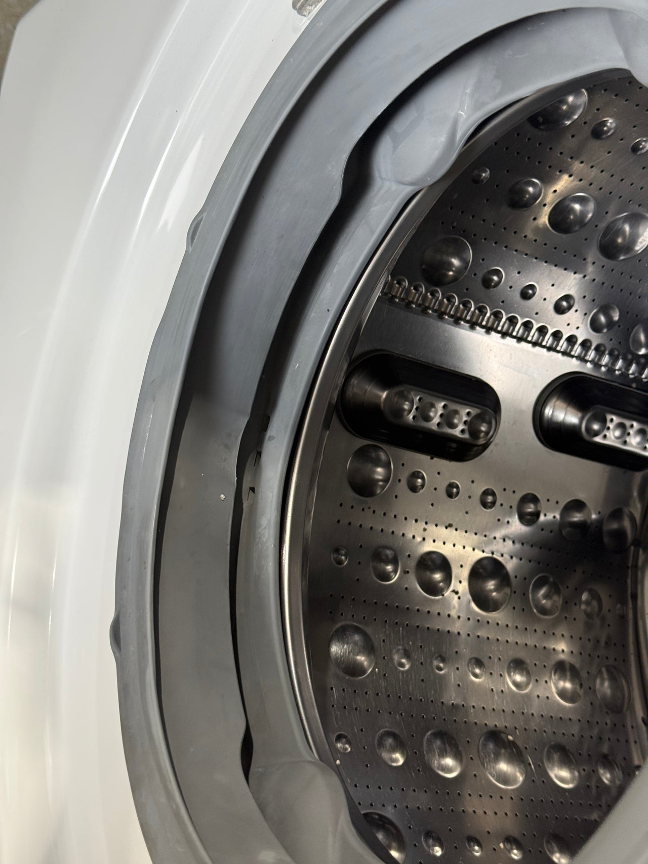 Second hand LG 9 kg Series 5 Front Load Washing Machine – WV5-1409W - Second Hand Appliances Geebung