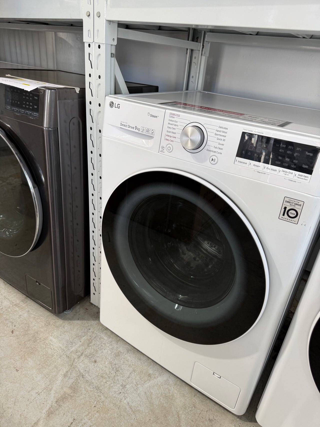 Second hand LG 9 kg Series 5 Front Load Washing Machine – WV5-1409W - Second Hand Appliances Geebung