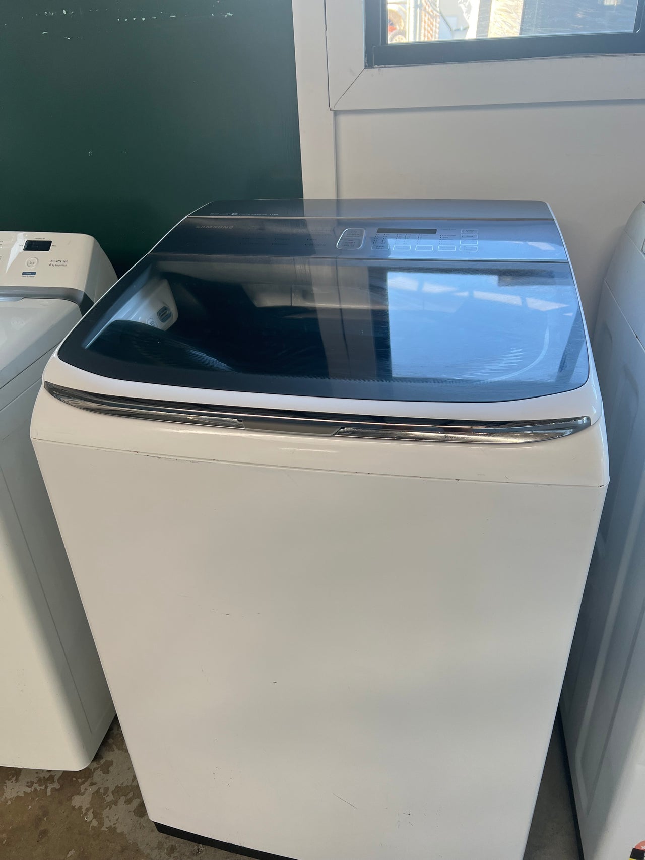 Second hand Samsung 11kg Activ DualWash™ Top Load Washer Model: WA11M8700GW - Second Hand Appliances Geebung