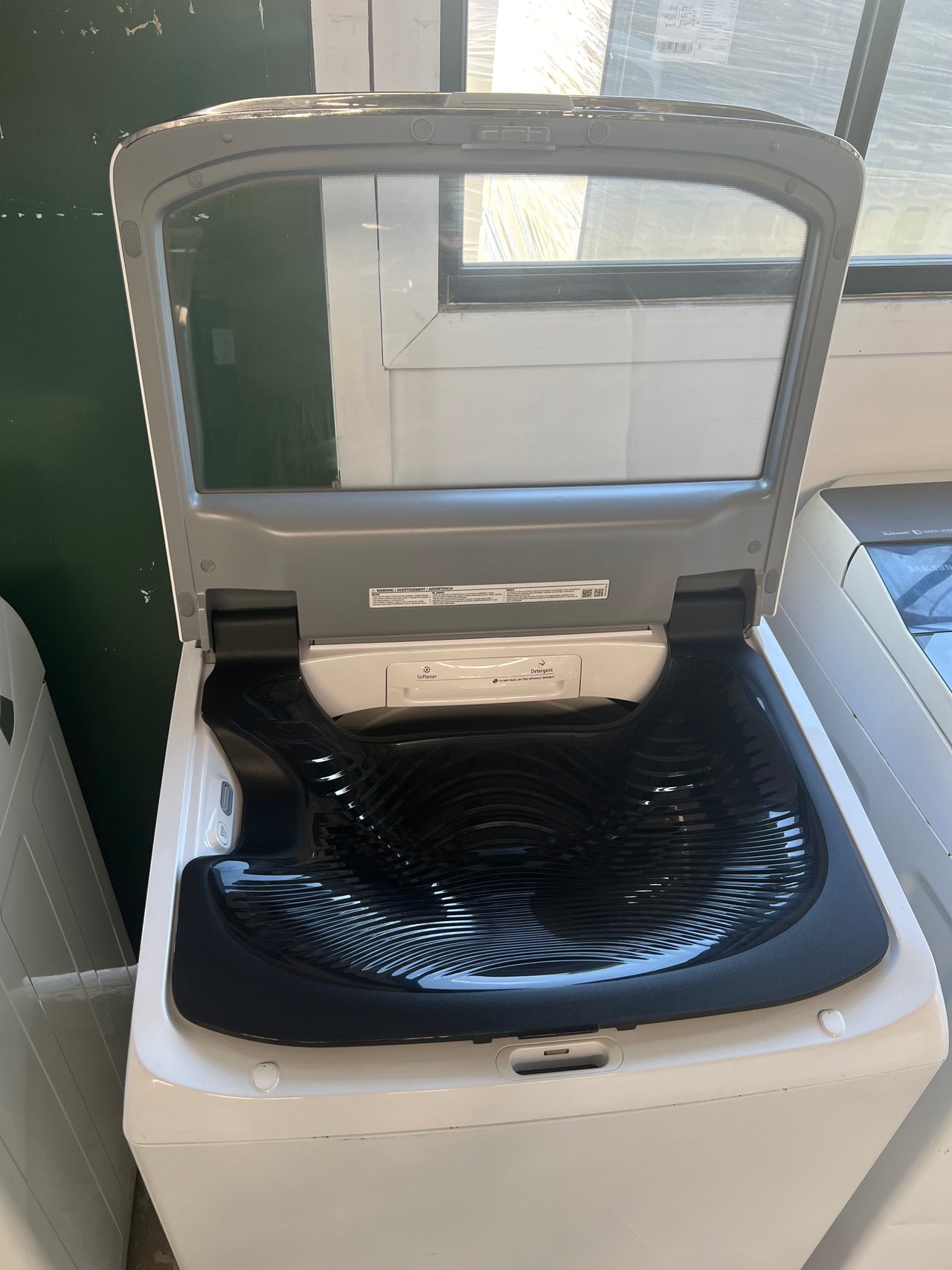 Second hand Samsung 11kg Activ DualWash™ Top Load Washer Model: WA11M8700GW - Second Hand Appliances Geebung