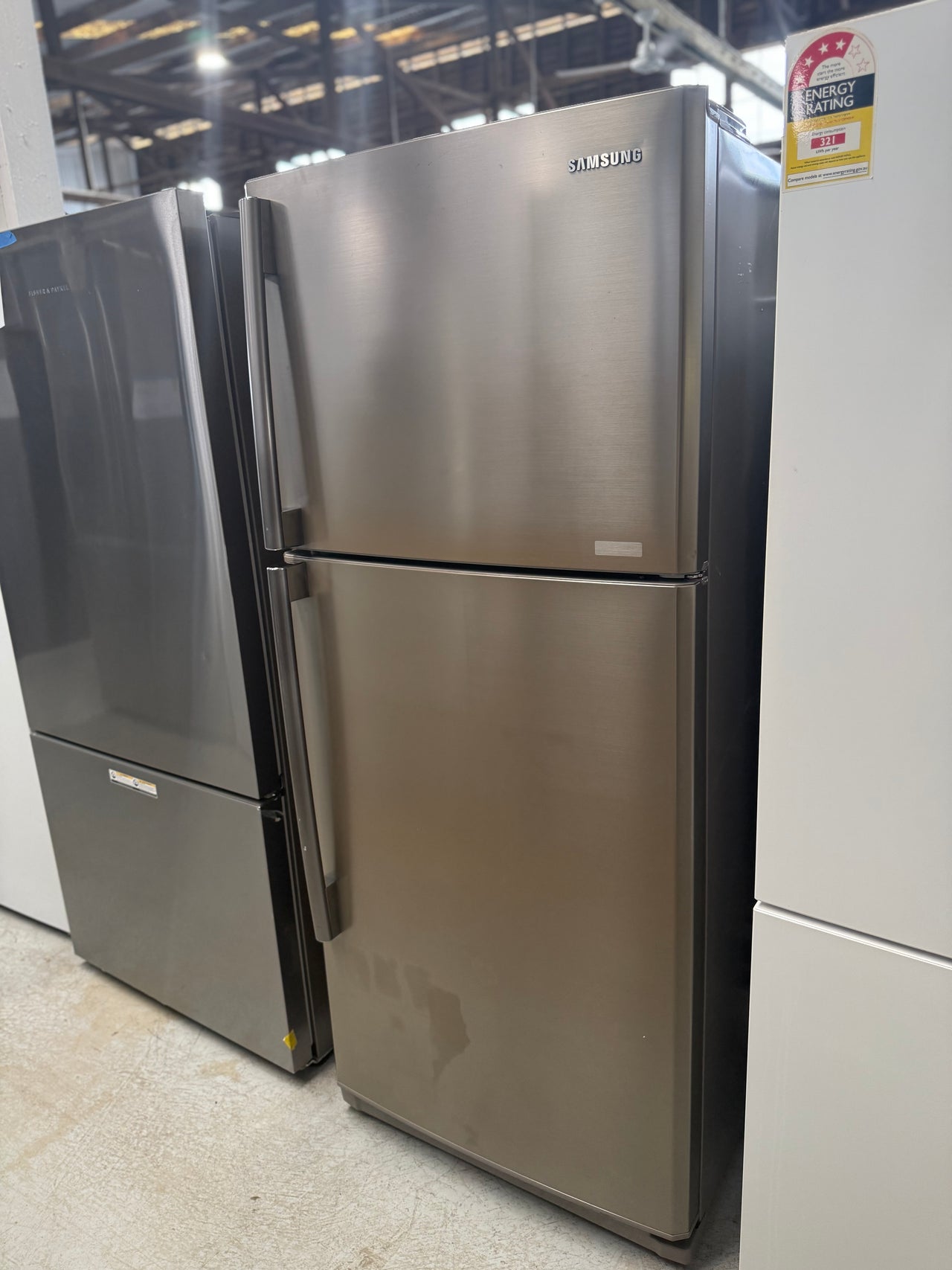 Second hand Samsung 434l Top mounted refrigerator Samsung SR434MNP - Second Hand Appliances Geebung