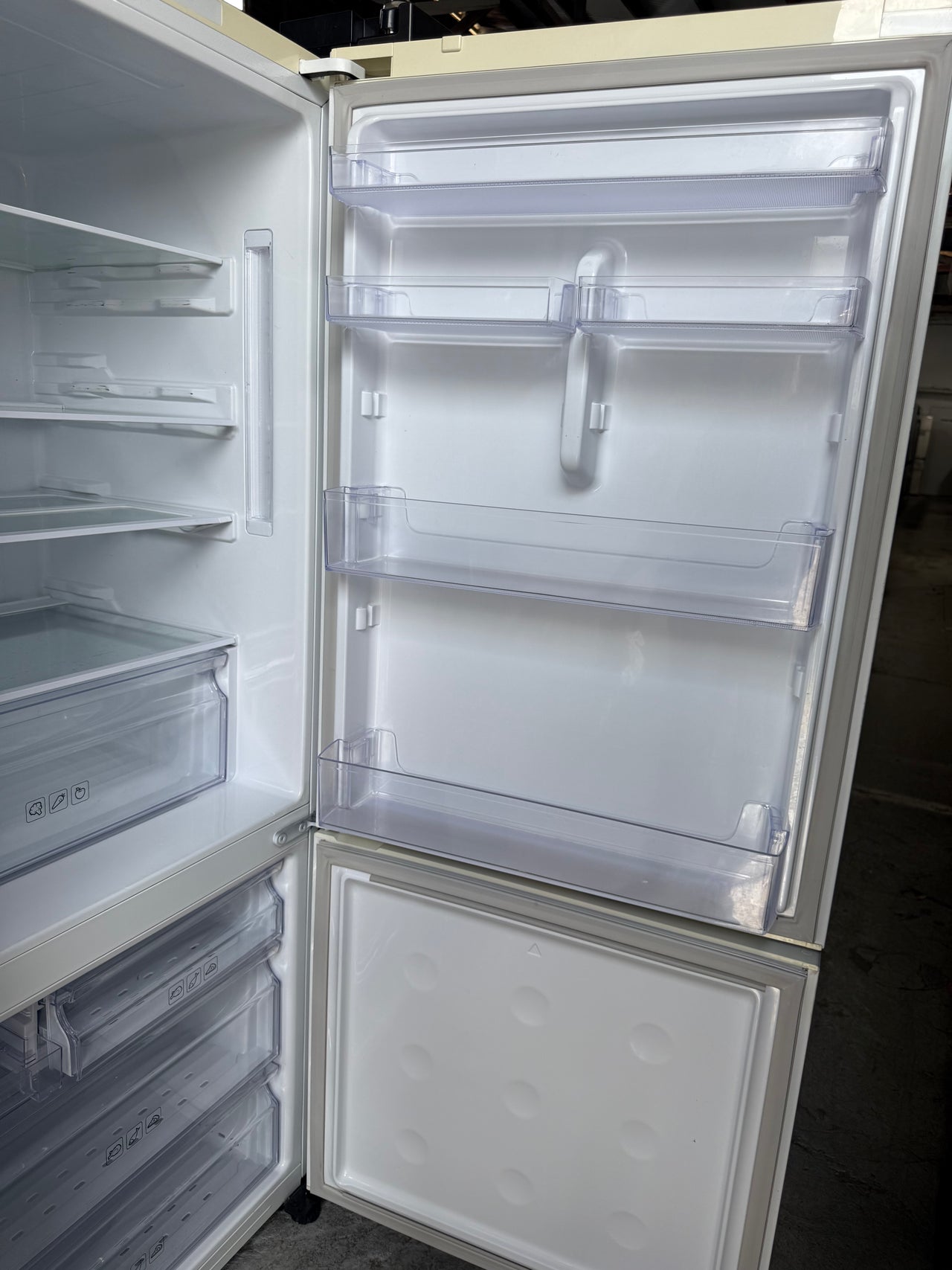 Second hand Samsung 458L Bottom Mount Fridge – SRL457MW - Second Hand Appliances Geebung