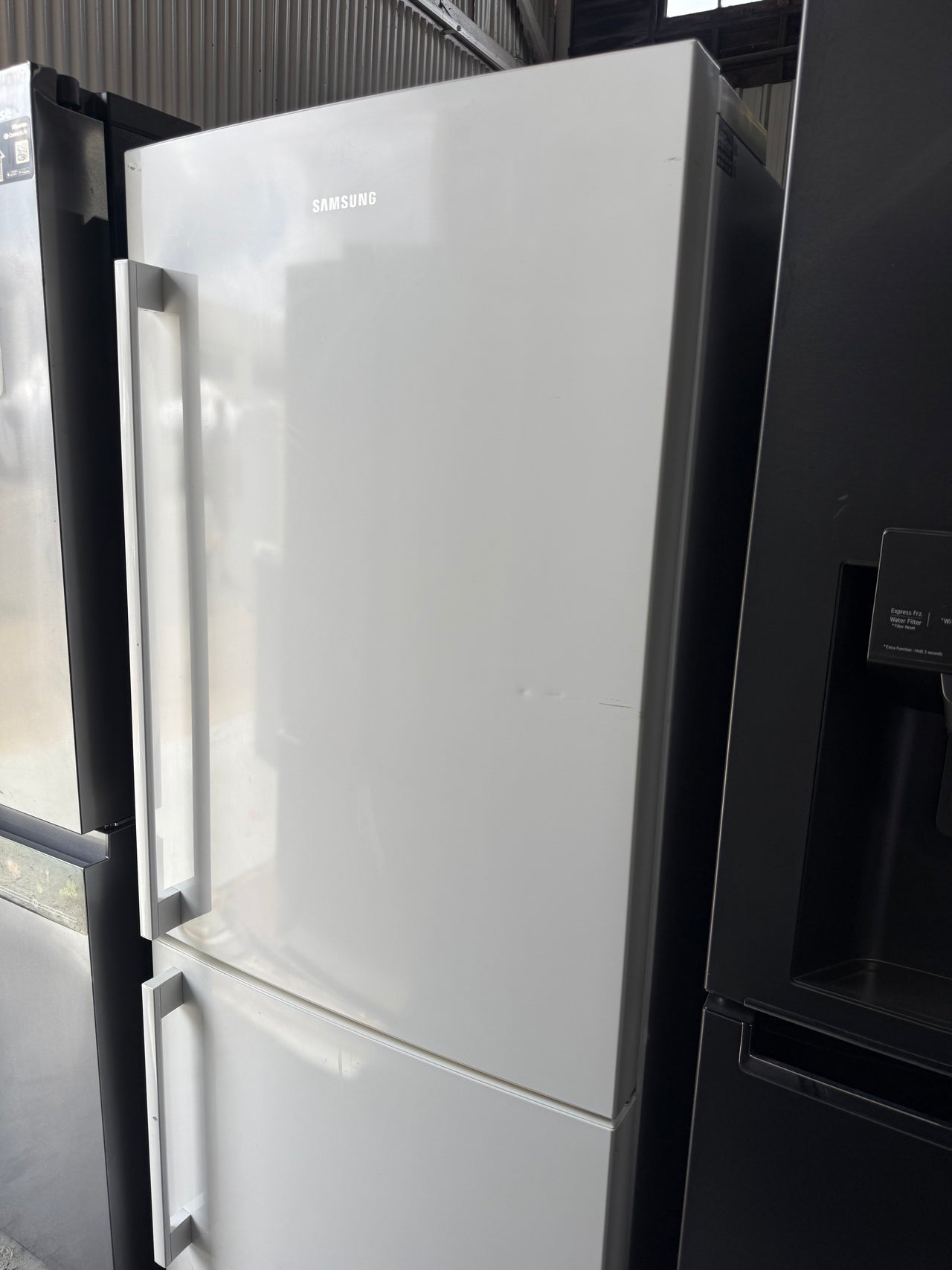 Second hand Samsung 458L Bottom Mount Fridge – SRL457MW - Second Hand Appliances Geebung