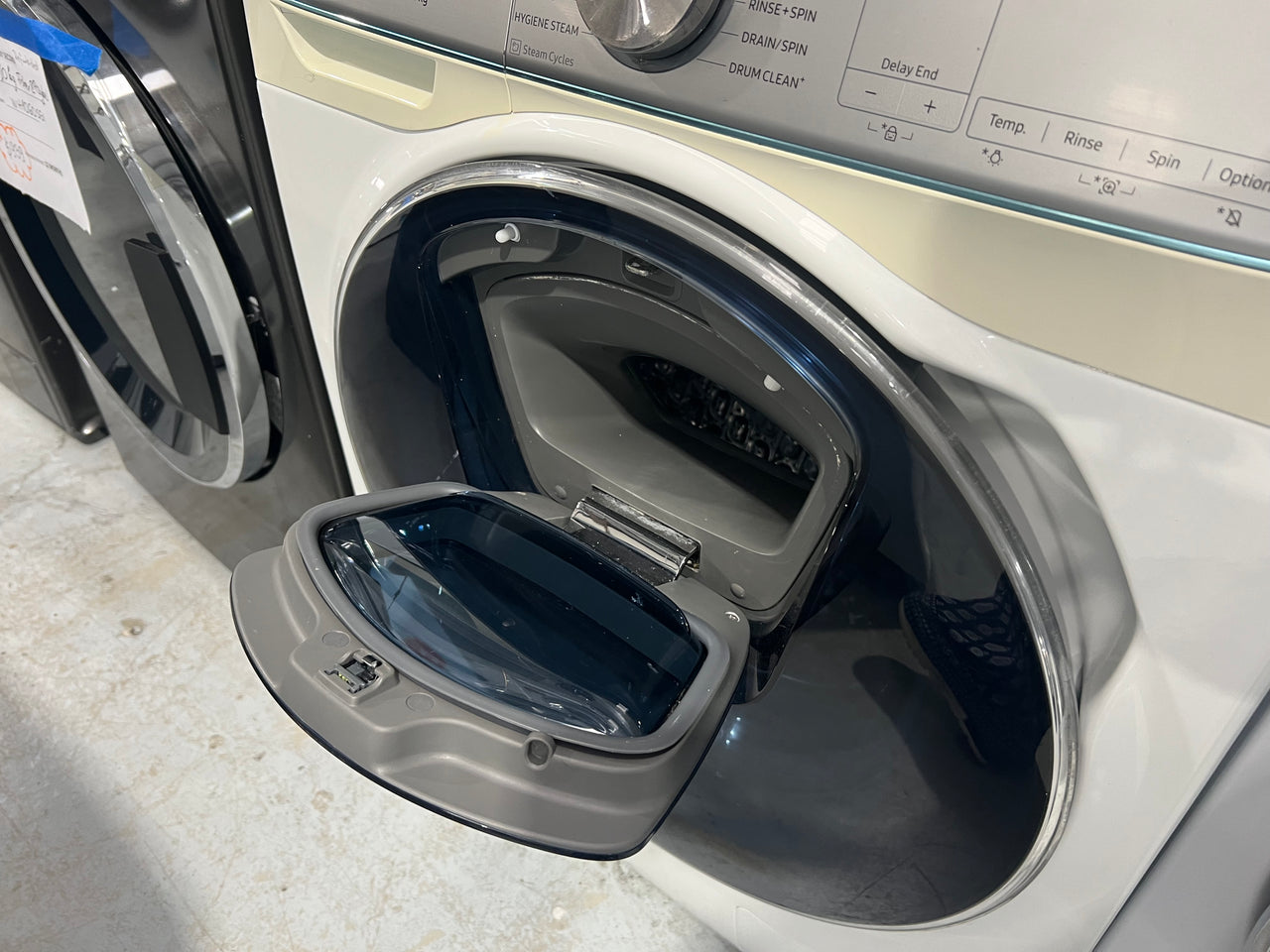 Second hand Samsung 8.5kg QuickDrive Front Load Washing Machine Model: WW85M74FNOR - Second Hand Appliances Geebung