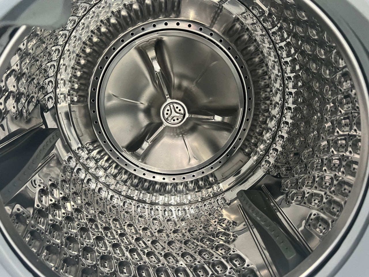 Second hand Samsung 8.5kg QuickDrive Front Load Washing Machine Model: WW85M74FNOR - Second Hand Appliances Geebung