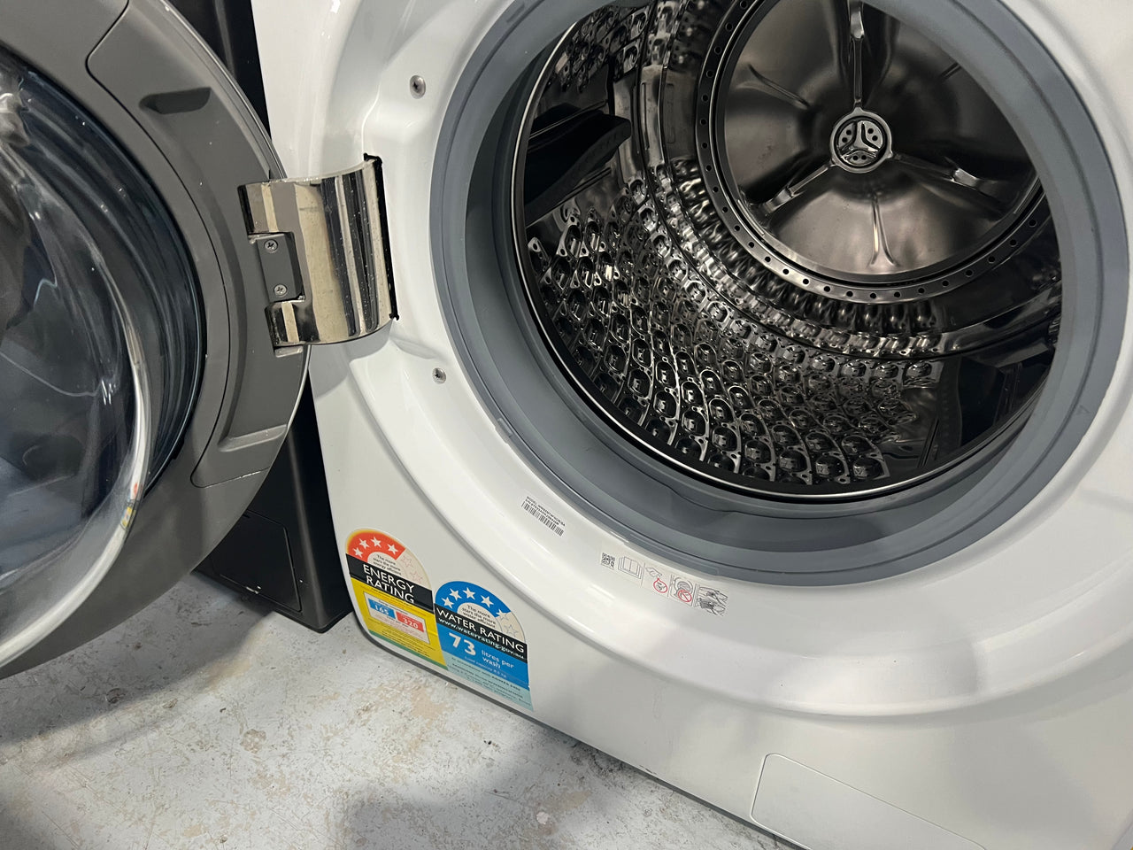 Second hand Samsung 8.5kg QuickDrive Front Load Washing Machine Model: WW85M74FNOR - Second Hand Appliances Geebung