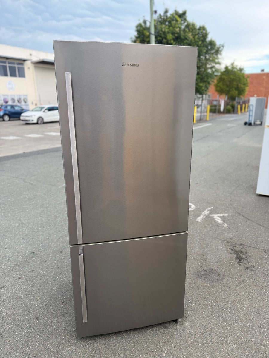 Second hand Samsung SRL450ELS 450L Bottom Mount Fridge - Second Hand Appliances Geebung