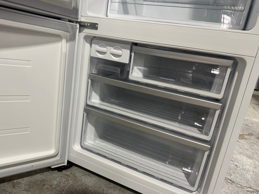 Second hand Westinghouse 425L Bottom Mount Fridge –  WBE4302WC - Second Hand Appliances Geebung