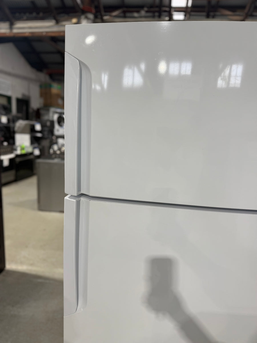 Second hand Westinghouse 538L Top Mount Fridge  Model: WTB5400WA - Second Hand Appliances Geebung