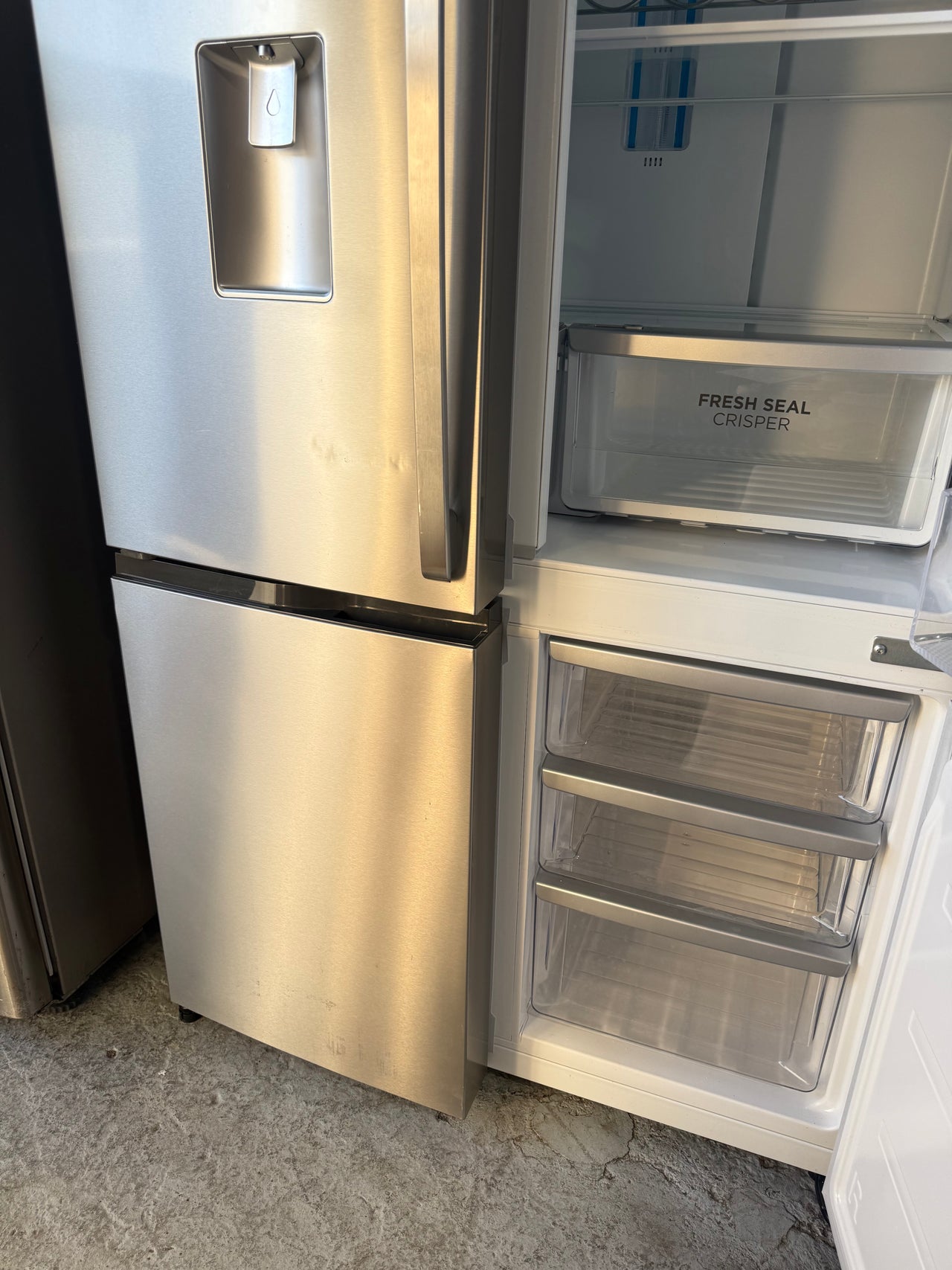 Second hand Westinghouse 541L French Door Refrigerator – Stainless Steel model:WQE6060SB - Second Hand Appliances Geebung