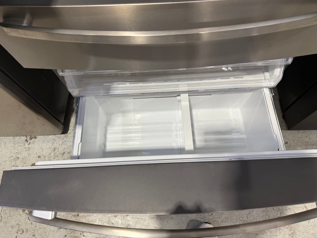 Second hand Westinghouse 609L French Door Frost Free Fridge Model: WHE6874SA - Second Hand Appliances Geebung