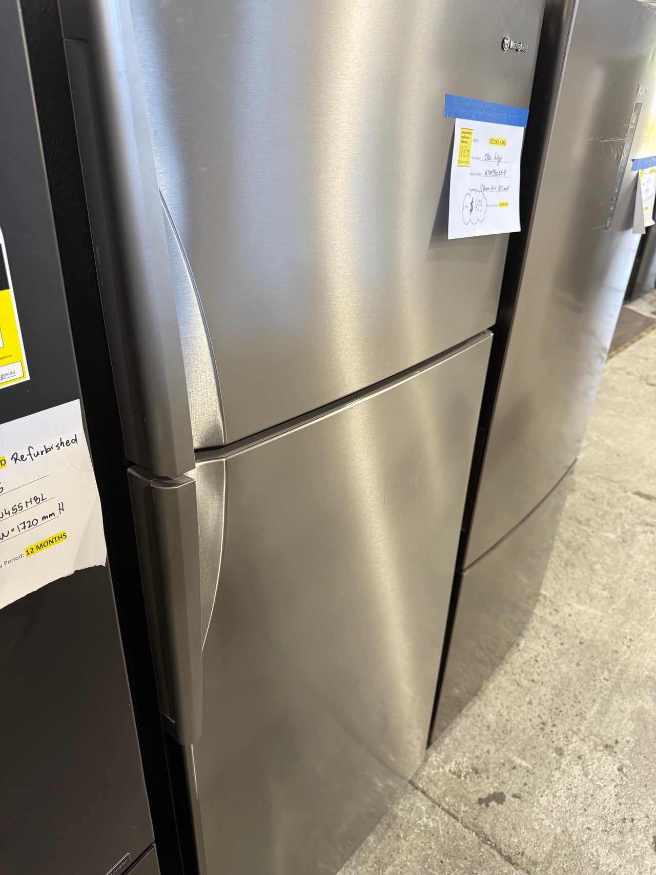 Second hand Westinghouse WTM3900SB 390-liter top-mount refrigerator - Second Hand Appliances Geebung