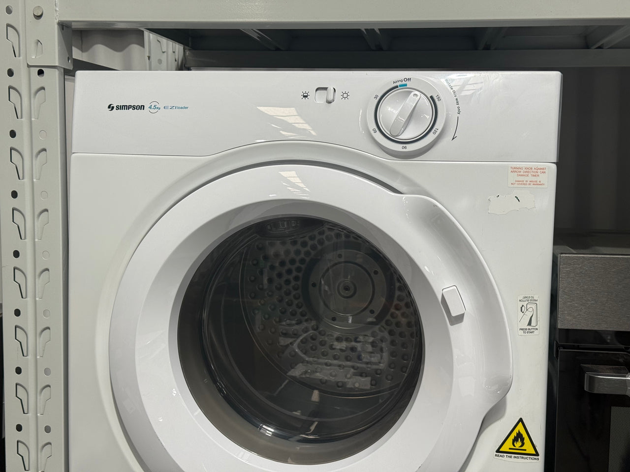 Simpson SDV457HQWA 4.5kg vented dryer – Reliable Compact Laundry Drying Solution - Second Hand Appliances Geebung