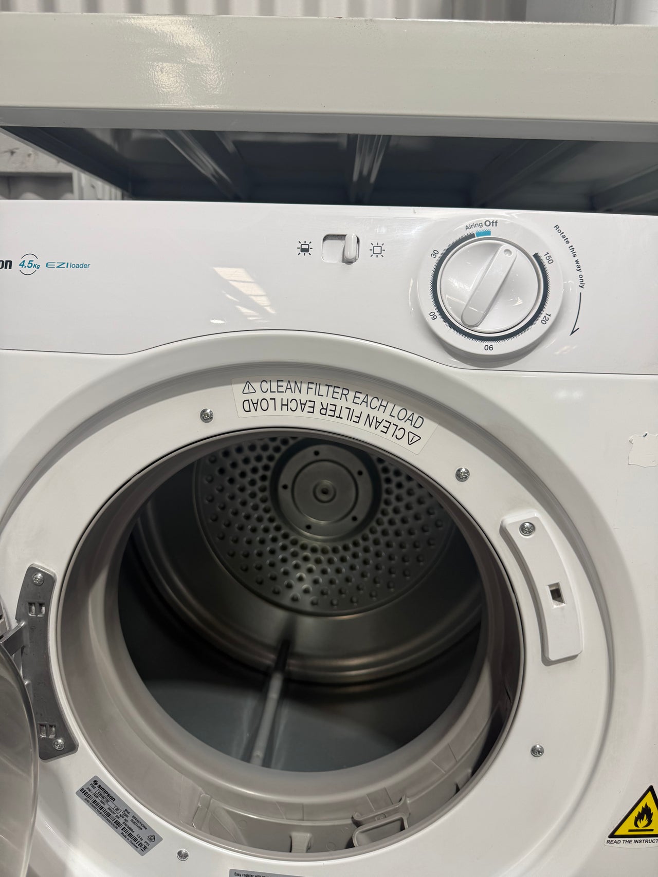 Simpson SDV457HQWA 4.5kg vented dryer – Reliable Compact Laundry Drying Solution - Second Hand Appliances Geebung