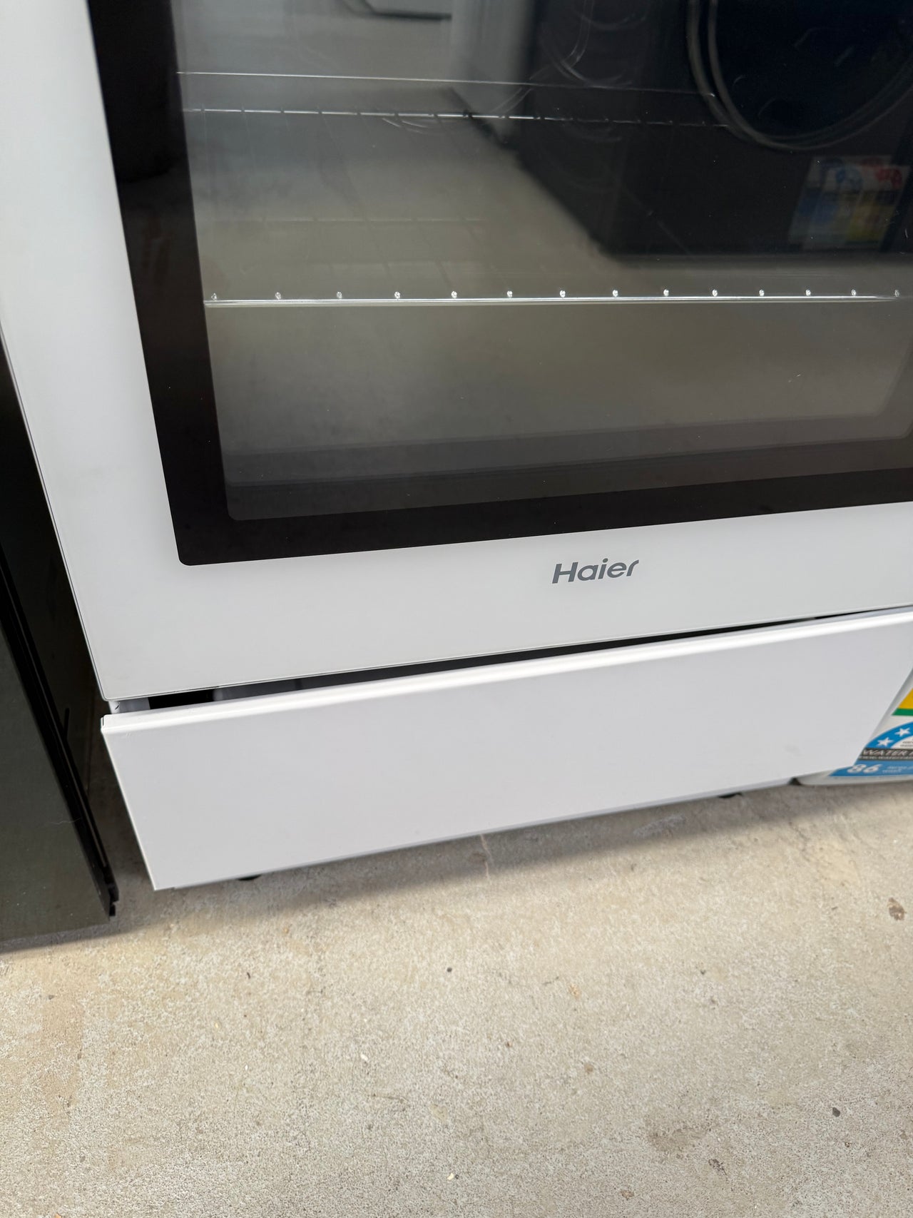 Transportation damaged 54cm 300 Series Freestanding Cooker Solid Hotplate HOR54S5CW1 - Second Hand Appliances Geebung