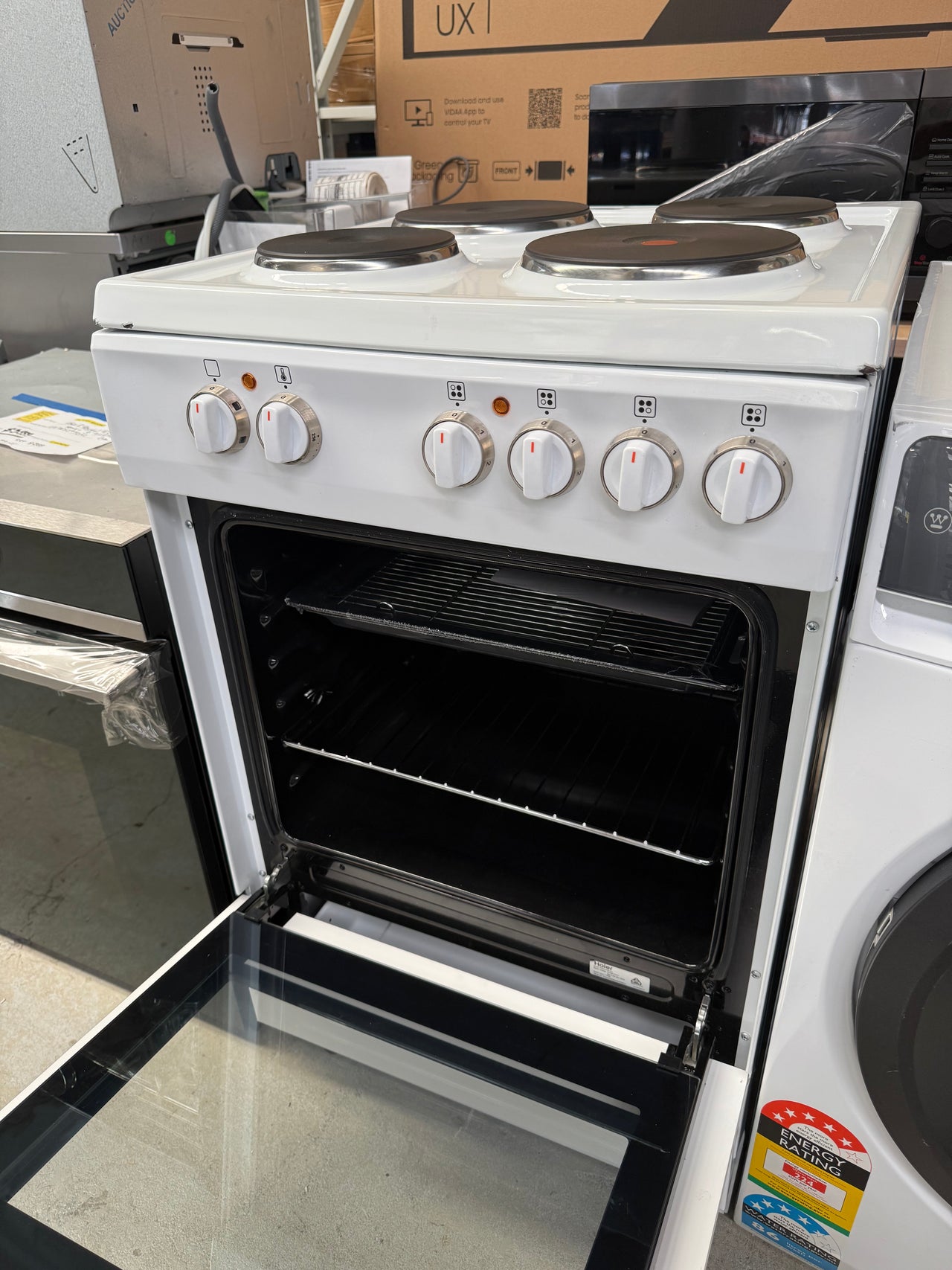 Transportation damaged 54cm 300 Series Freestanding Cooker Solid Hotplate HOR54S5CW1 - Second Hand Appliances Geebung