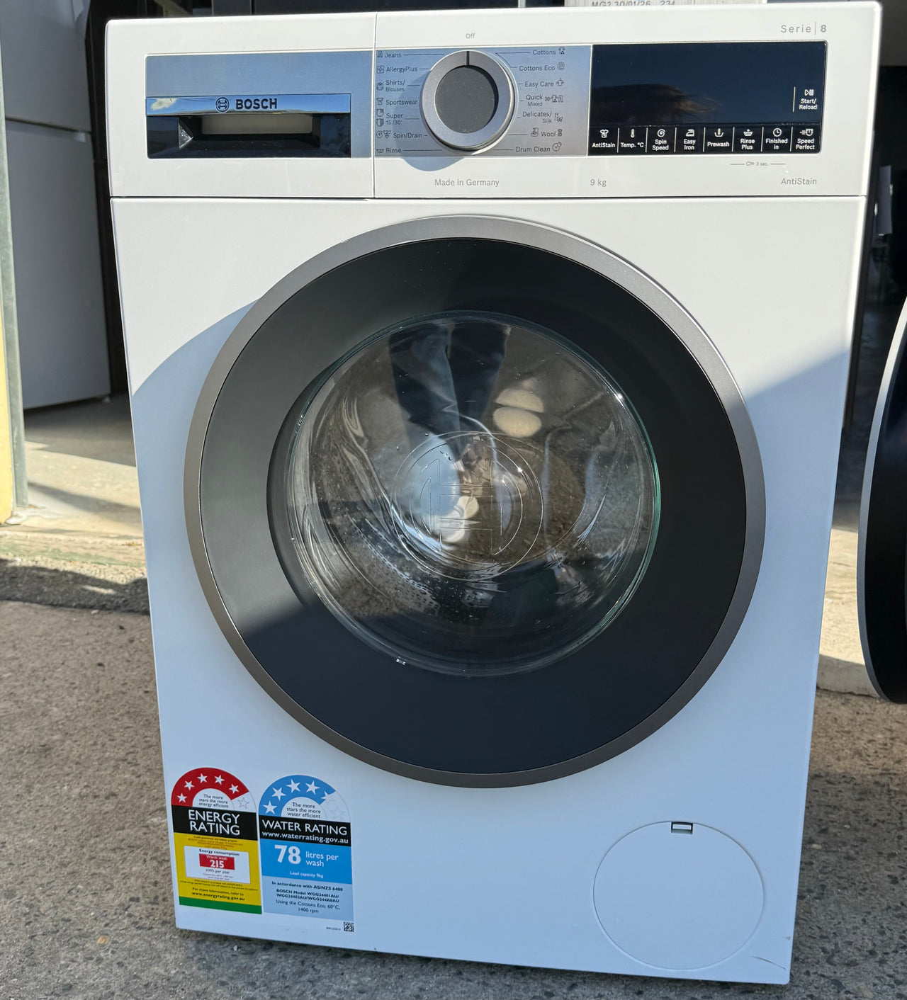 Transportation damaged Bosch 9kg Front Load Washer Model: WGG24402AU - Second Hand Appliances Geebung