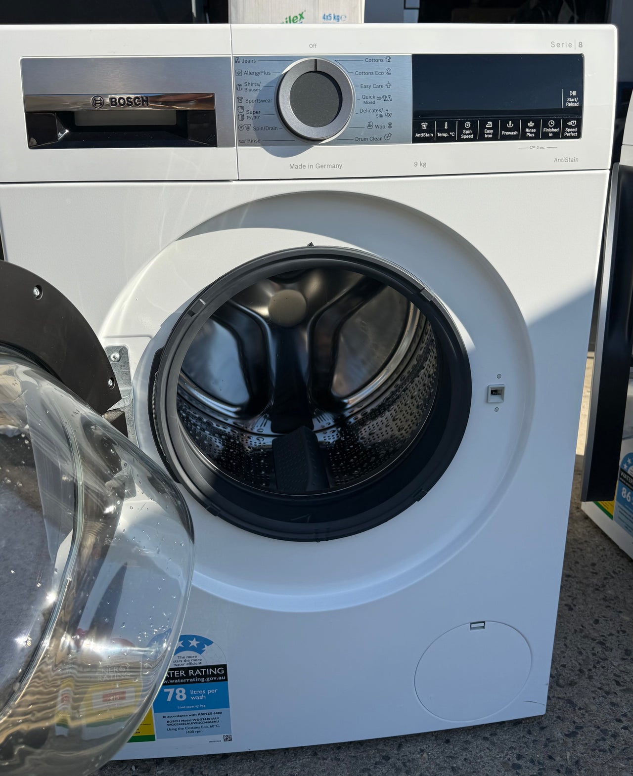 Transportation damaged Bosch 9kg Front Load Washer Model: WGG24402AU - Second Hand Appliances Geebung