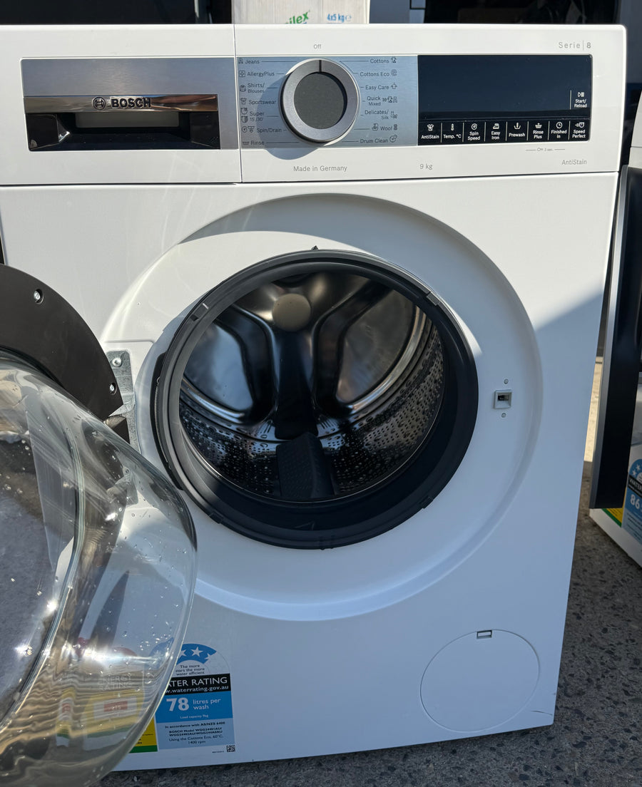 Transportation damaged Bosch 9kg Front Load Washer Model: WGG24402AU - Second Hand Appliances Geebung