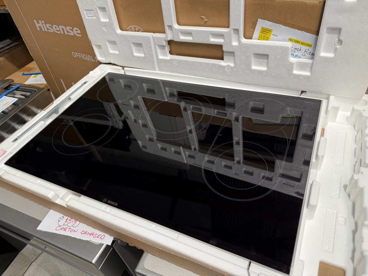 Transportation damaged Bosch PKM875DP1A 80cm Electric Ceramic Cooktop – Modern Design with Advanced Cooking Control - Second Hand Appliances Geebung