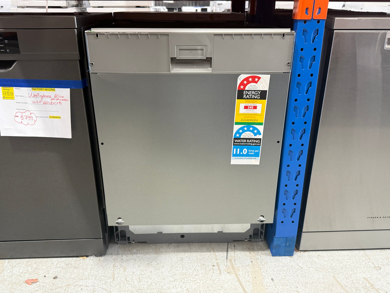 Transportation damaged Bosch Series 6 Fully Integrated Dishwasher  Model: SMV6HCX01A - Second Hand Appliances Geebung