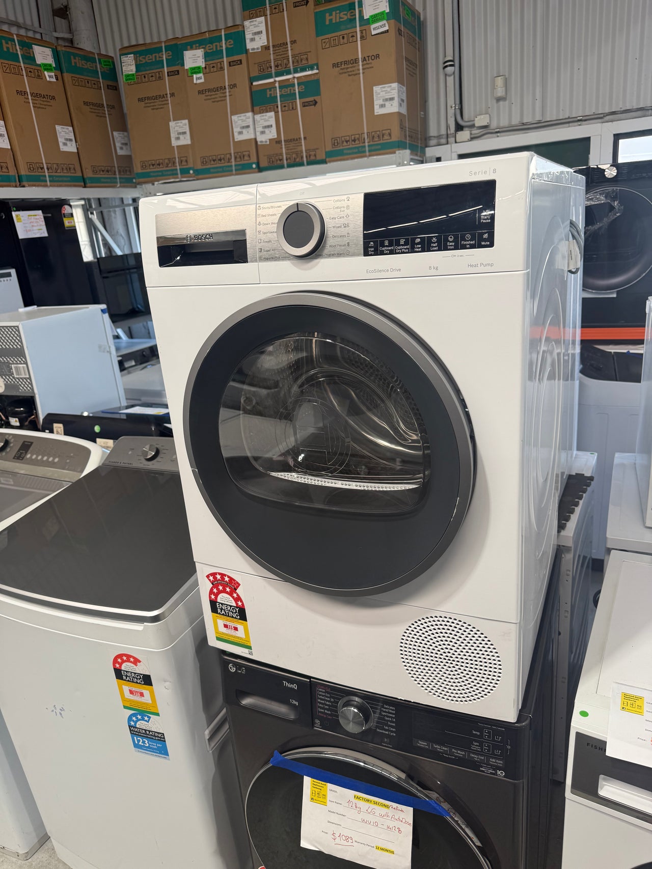 Transportation damaged Bosch Series 8 8kg Heat Pump Dryer WQG235D8AU - Second Hand Appliances Geebung