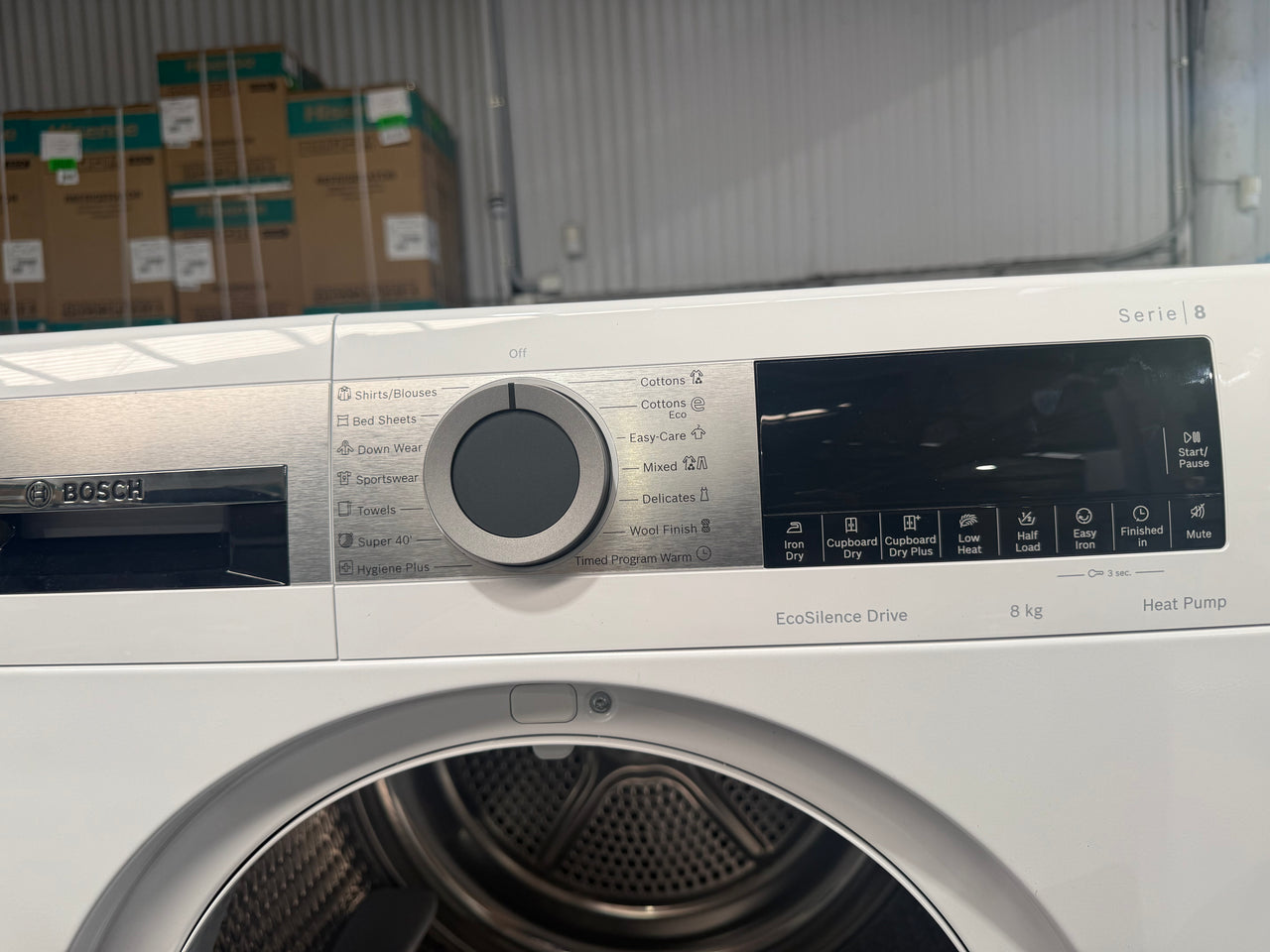 Transportation damaged Bosch Series 8 8kg Heat Pump Dryer WQG235D8AU - Second Hand Appliances Geebung