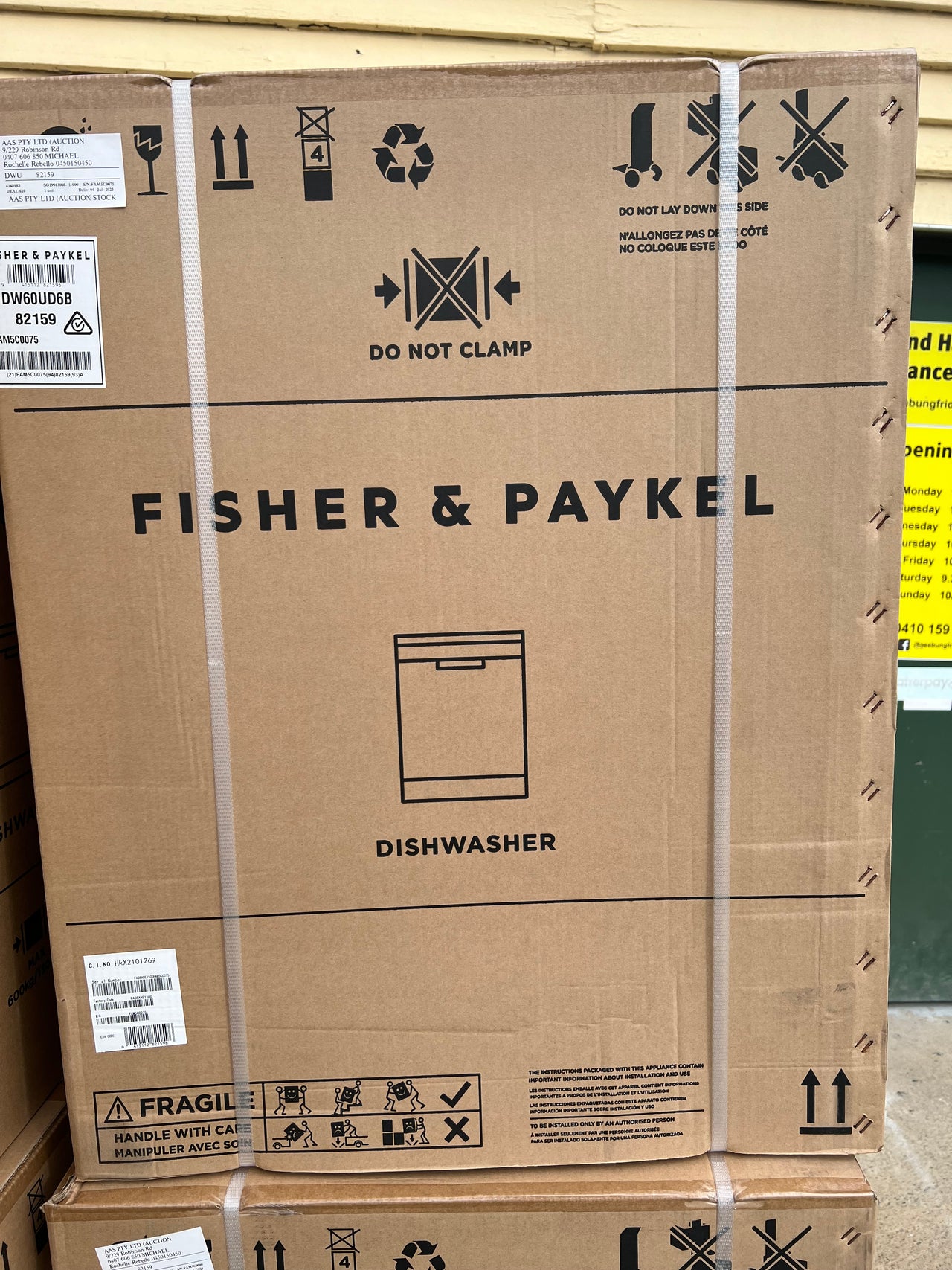 Factory second Fisher & Paykel Series 7 60cm Built-Under Dishwasher DW60UD6B IN BOXIN BOX - Second Hand Appliances Geebung