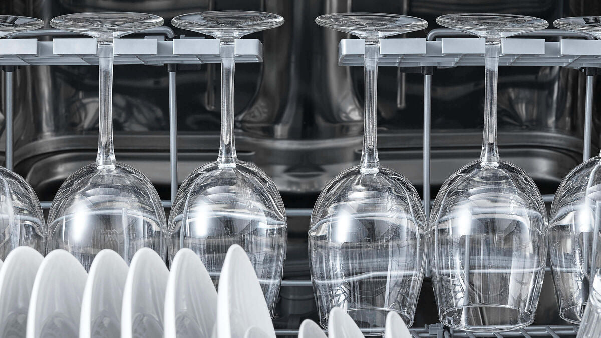 Factory second Fisher & Paykel Series 7 60cm Built-Under Dishwasher DW60UD6B IN BOXIN BOX - Second Hand Appliances Geebung