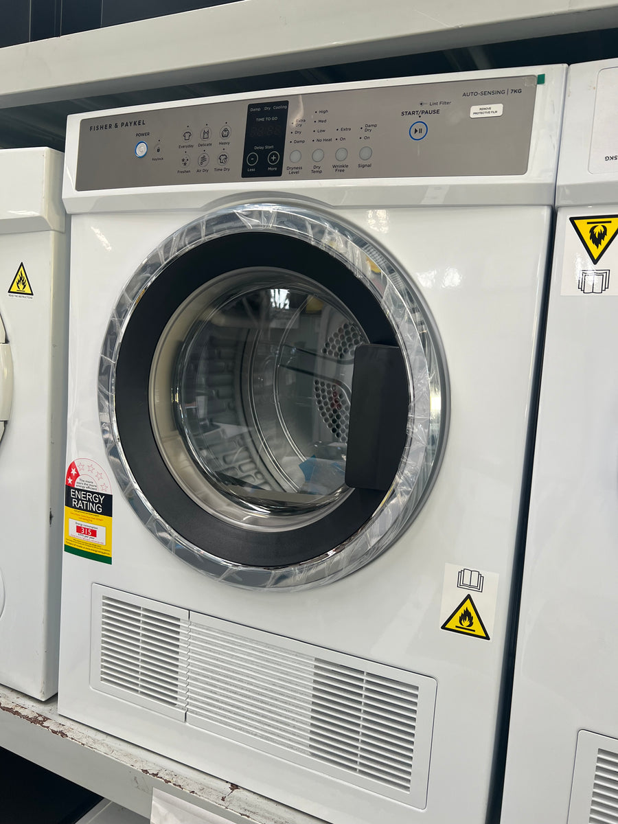 Transportation damaged Fisher&Paykel Fisher &amp; Paykel&nbsp;7kg Sensor Dryer Model: DE7060G2 - Second Hand Appliances Geebung