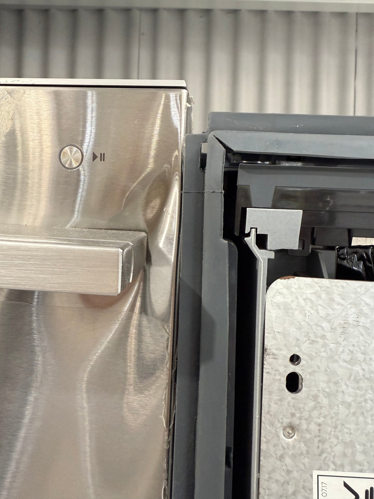 Transportation damaged Fisher & Paykel DD60SDFTX9 Tall Single DishDrawer™ Dishwasher - Second Hand Appliances Geebung