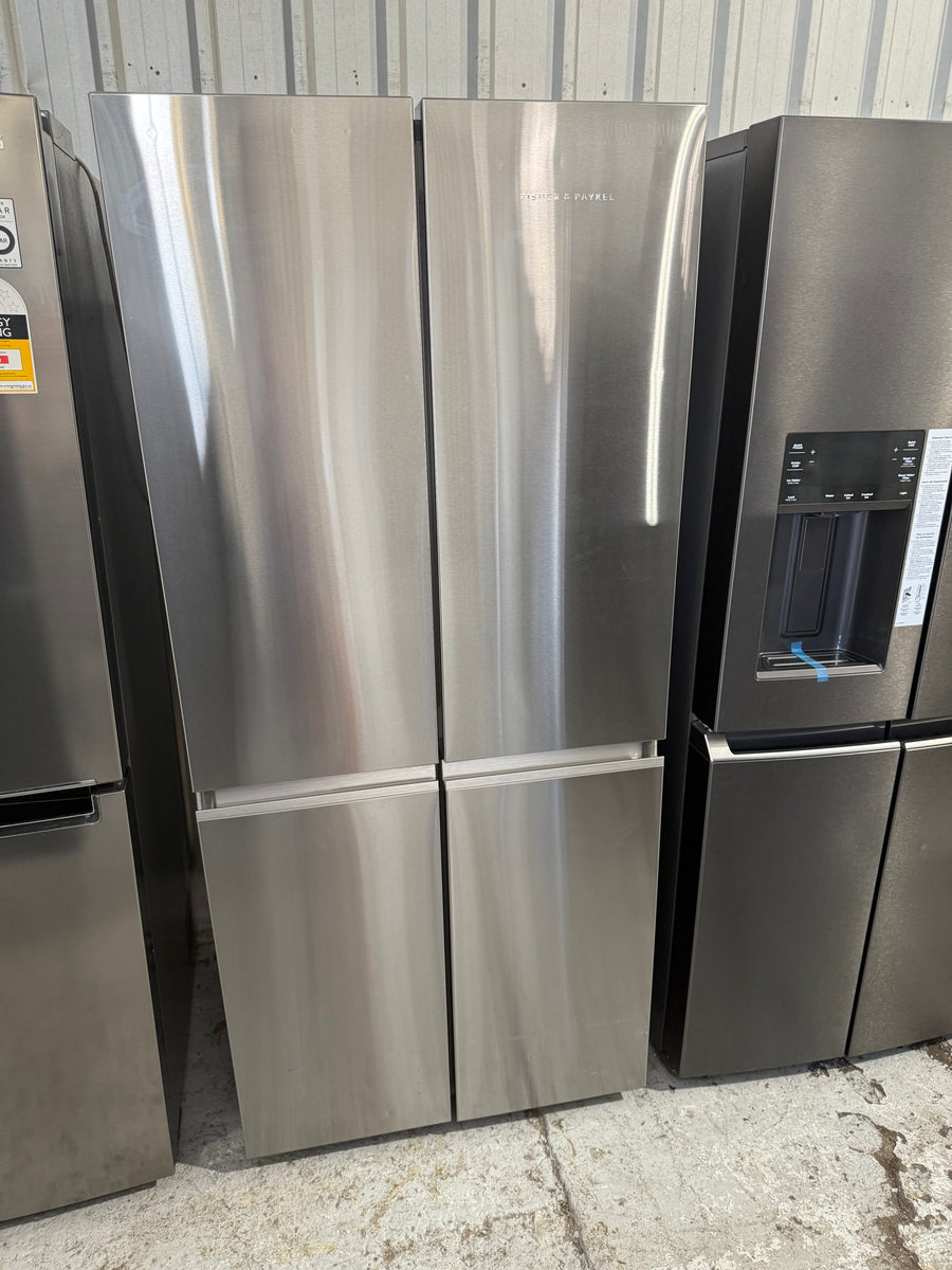 Transportation damaged Fisher & Paykel RF500QNX1 498L Quad Door Fridge - Second Hand Appliances Geebung