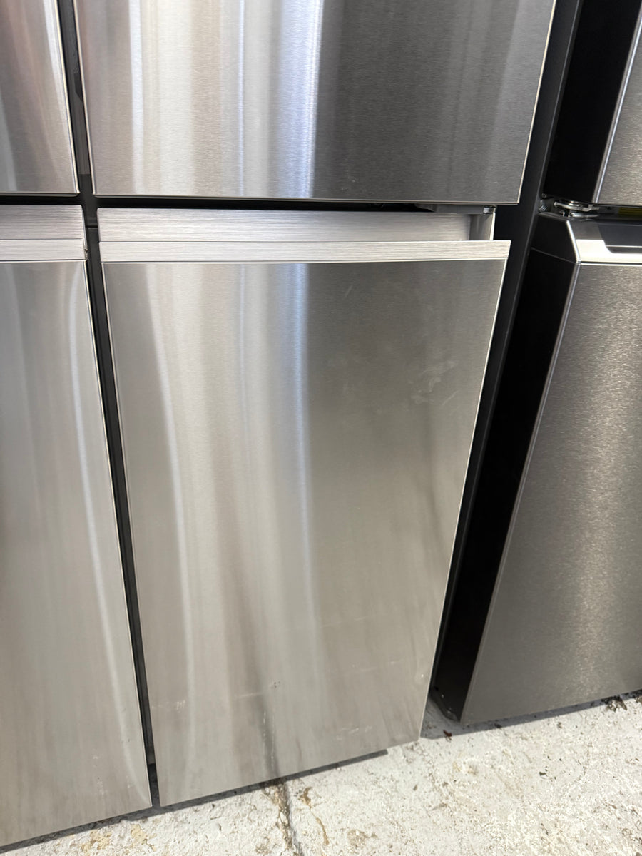 Transportation damaged Fisher & Paykel RF500QNX1 498L Quad Door Fridge - Second Hand Appliances Geebung