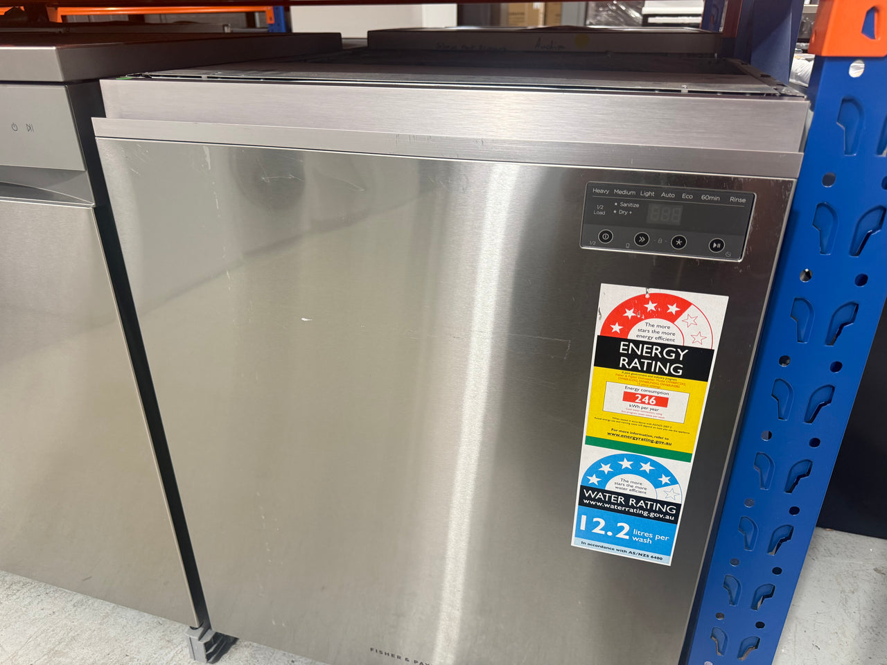 Transportation damaged Fisher & Paykel Series 5 DW60UN2X2 built-under dishwasher - Second Hand Appliances Geebung