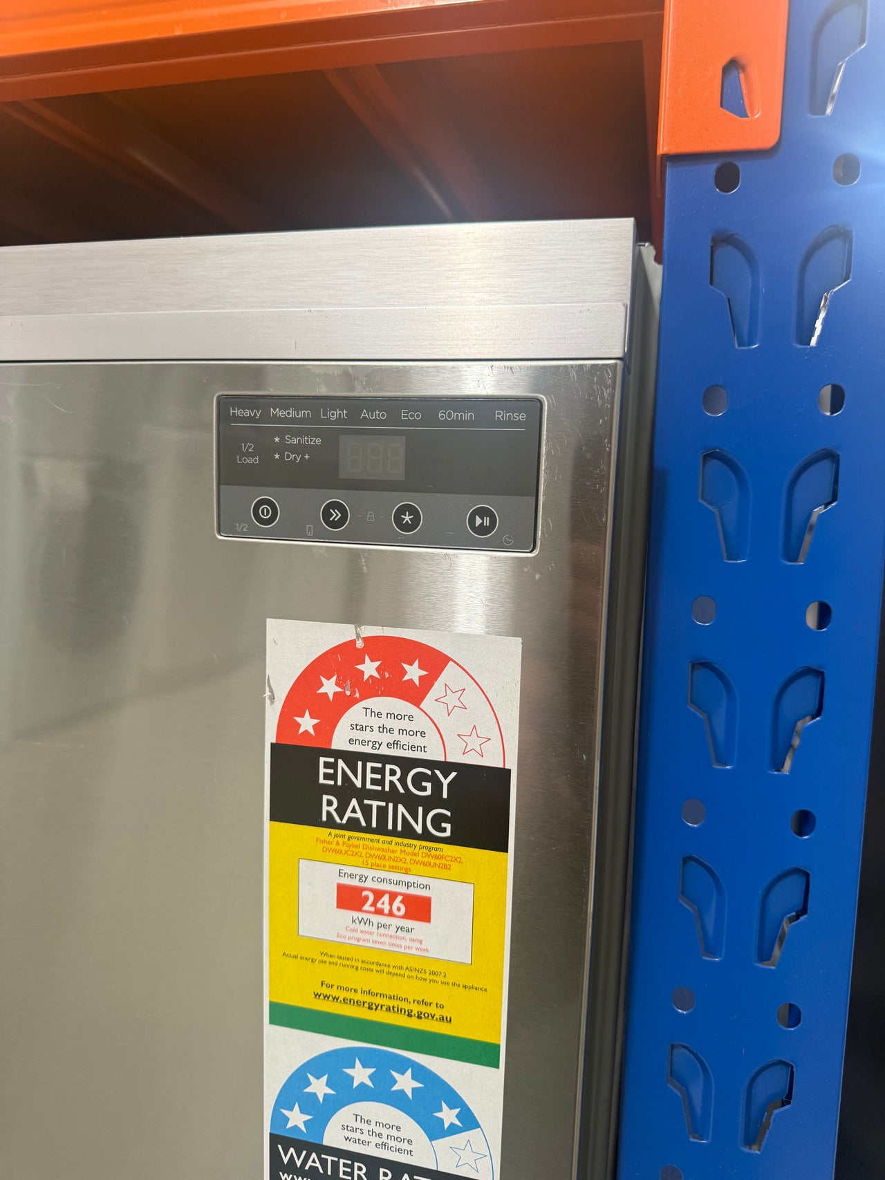Transportation damaged Fisher & Paykel Series 5 DW60UN2X2 built-under dishwasher - Second Hand Appliances Geebung