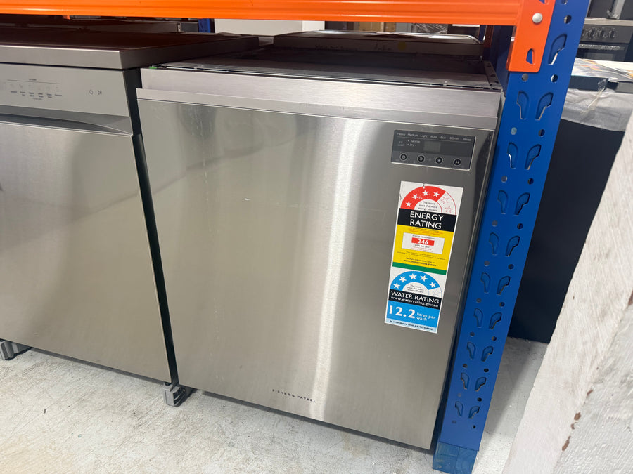 Transportation damaged Fisher & Paykel Series 5 DW60UN2X2 built-under dishwasher - Second Hand Appliances Geebung