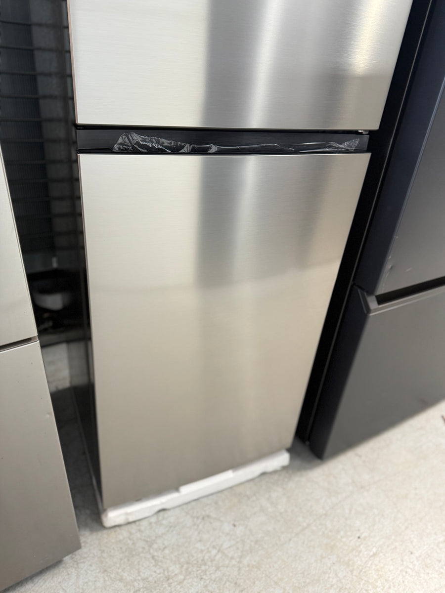 Transportation damaged Hisense 205L Top Mount Fridge – HRTF206S - Second Hand Appliances Geebung