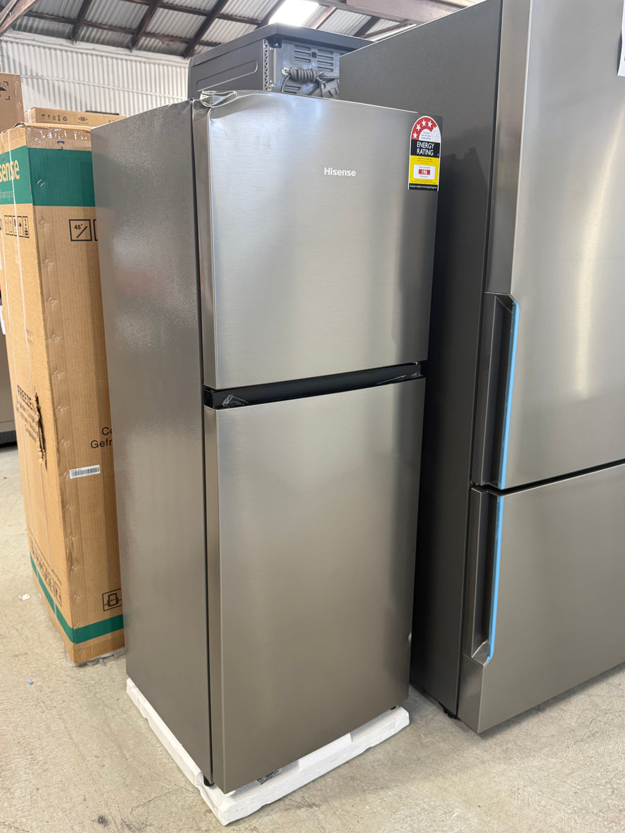 Transportation damaged Hisense 205L Top Mount Fridge – HRTF206S - Second Hand Appliances Geebung