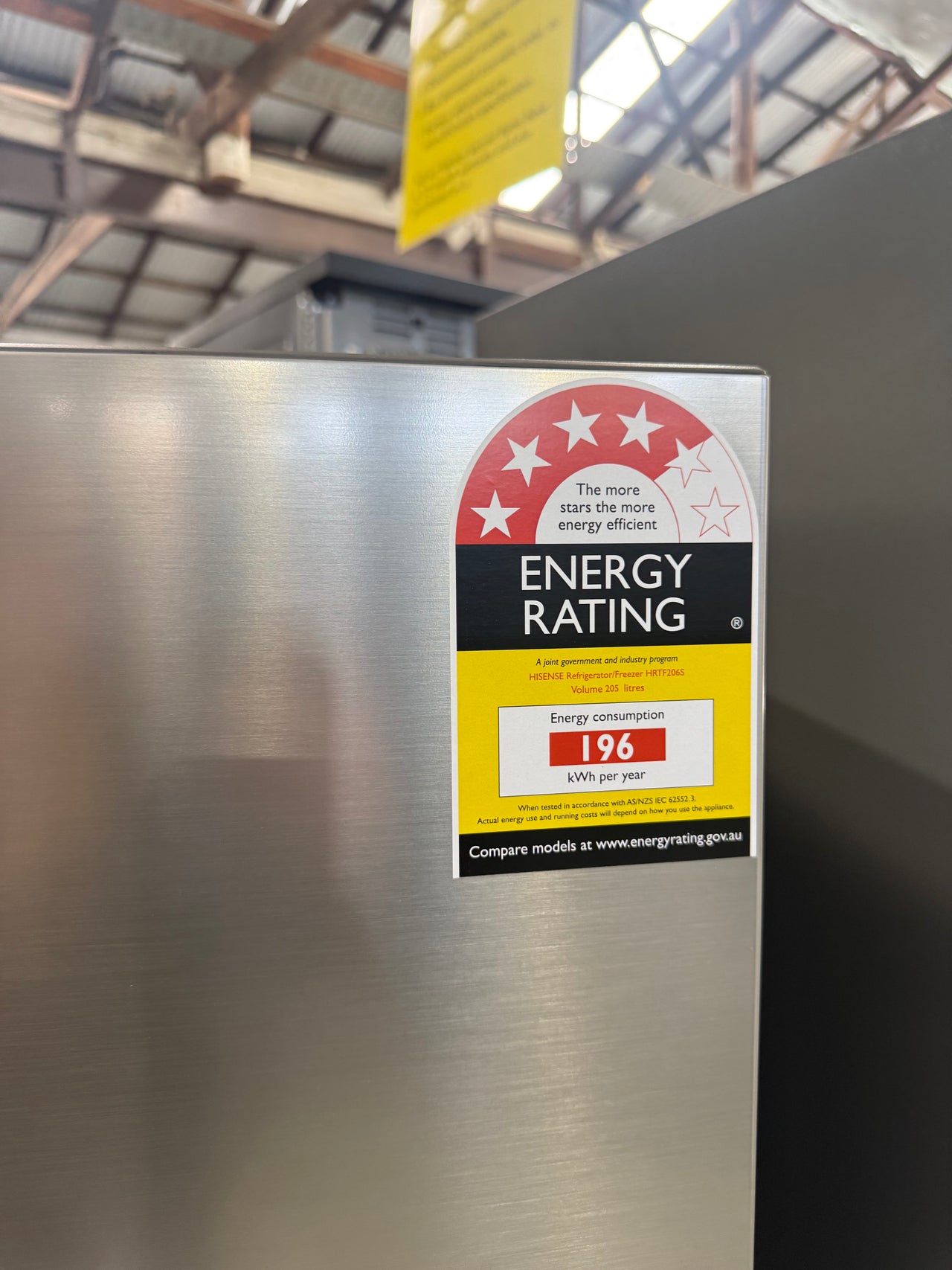 Transportation damaged Hisense 205L Top Mount Fridge – HRTF206S - Second Hand Appliances Geebung