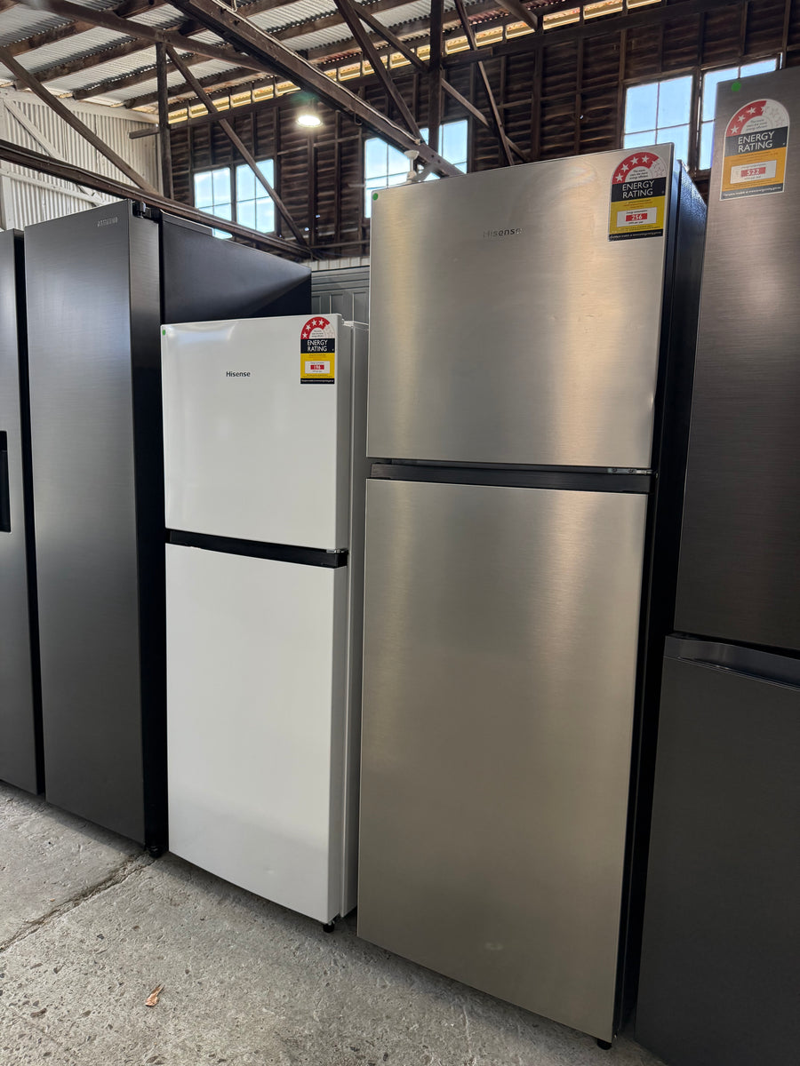 Buy Transportation damaged Hisense 326 L Top Mount Refrigerator HRTF325S (Silver) |  | [product_variant] | Second Hand Appliances Geebung Brisbane