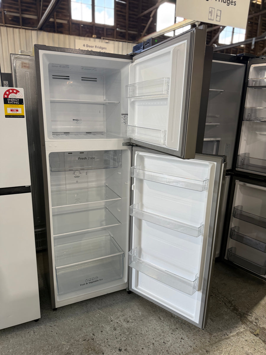 Buy Transportation damaged Hisense 326 L Top Mount Refrigerator HRTF325S (Silver) |  | [product_variant] | Second Hand Appliances Geebung Brisbane
