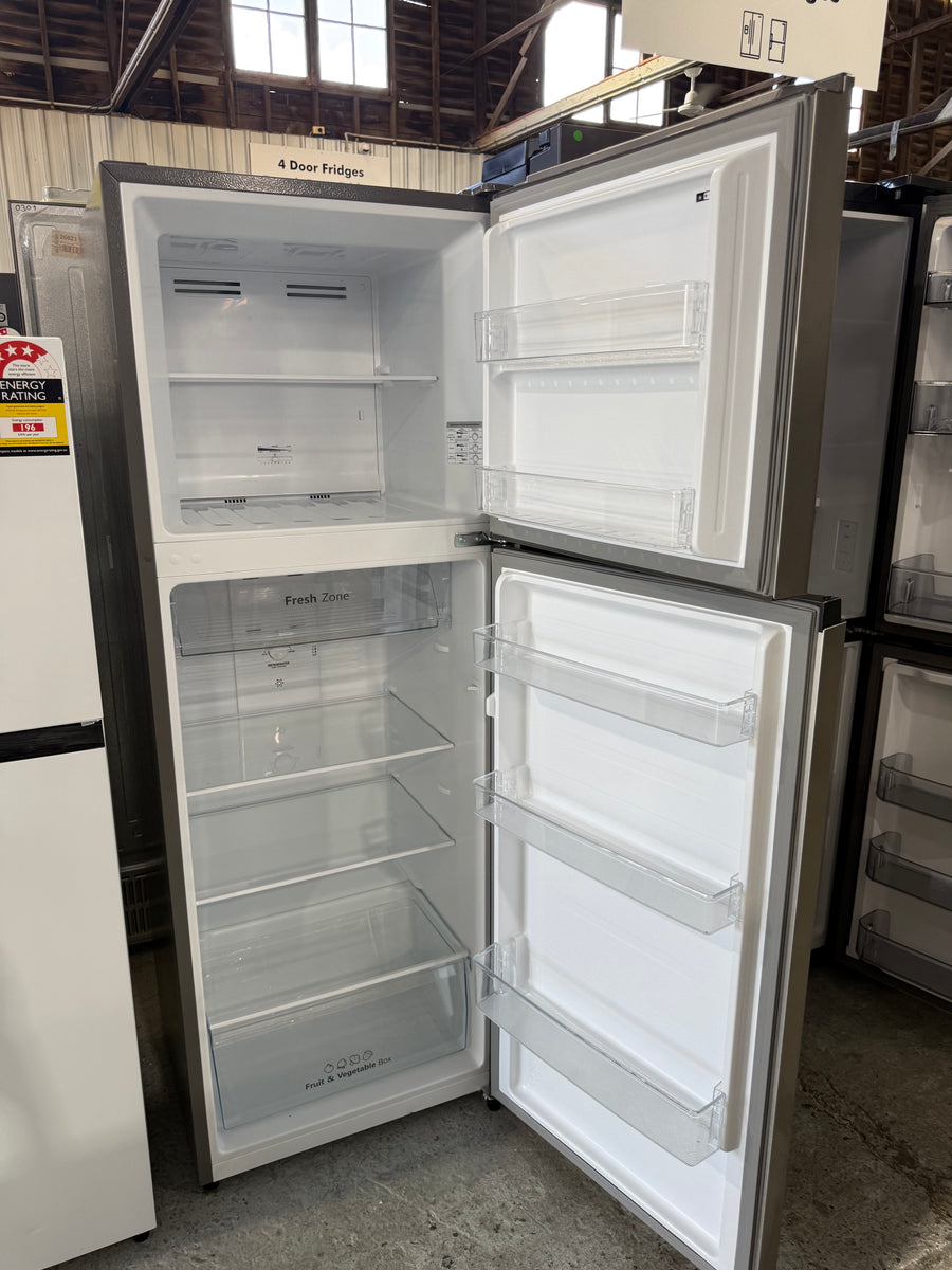 Buy Transportation damaged Hisense 326 L Top Mount Refrigerator HRTF325S (Silver) |  | [product_variant] | Second Hand Appliances Geebung Brisbane