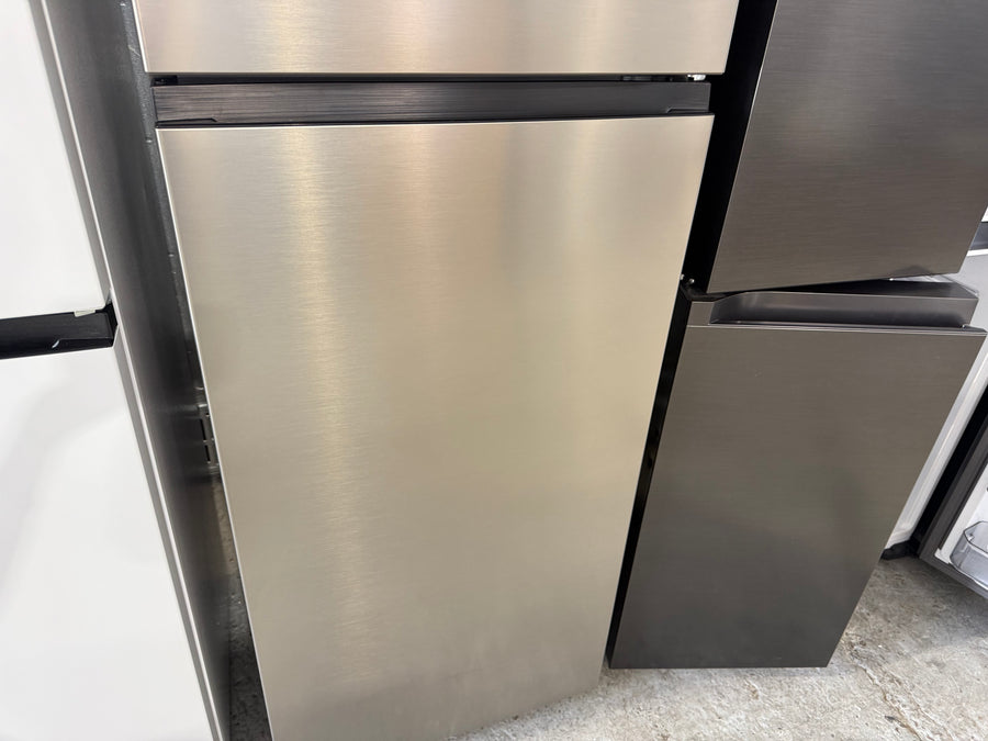 Buy Transportation damaged Hisense 326 L Top Mount Refrigerator HRTF325S (Silver) |  | [product_variant] | Second Hand Appliances Geebung Brisbane