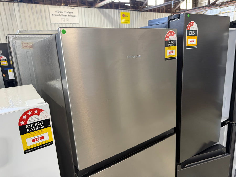 Buy Transportation damaged Hisense 326 L Top Mount Refrigerator HRTF325S (Silver) |  | [product_variant] | Second Hand Appliances Geebung Brisbane