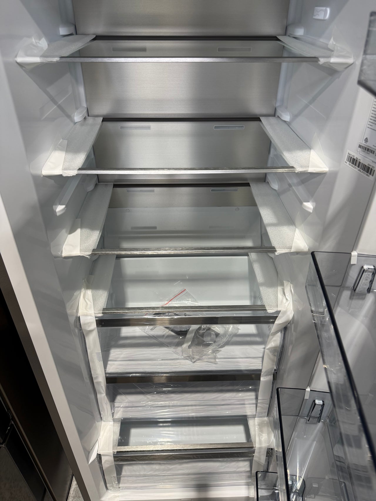 Transportation damaged Hisense 384L Vertical Hybrid Freezer Model: HRVF384S - Second Hand Appliances Geebung