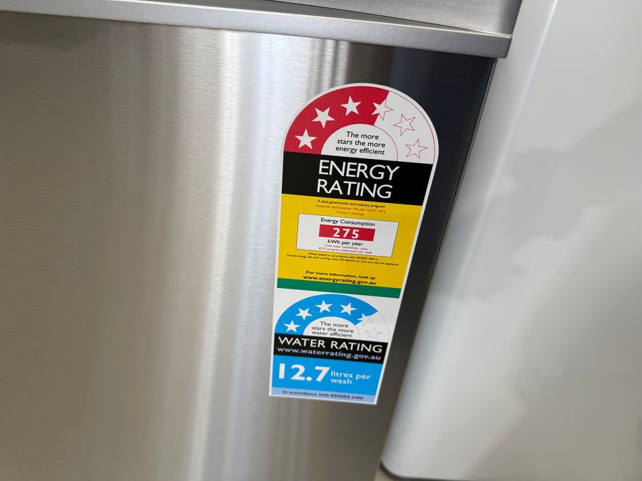 Transportation damaged Hisense 60cm Freestanding Dishwasher Model:HSCE14FS - Second Hand Appliances Geebung
