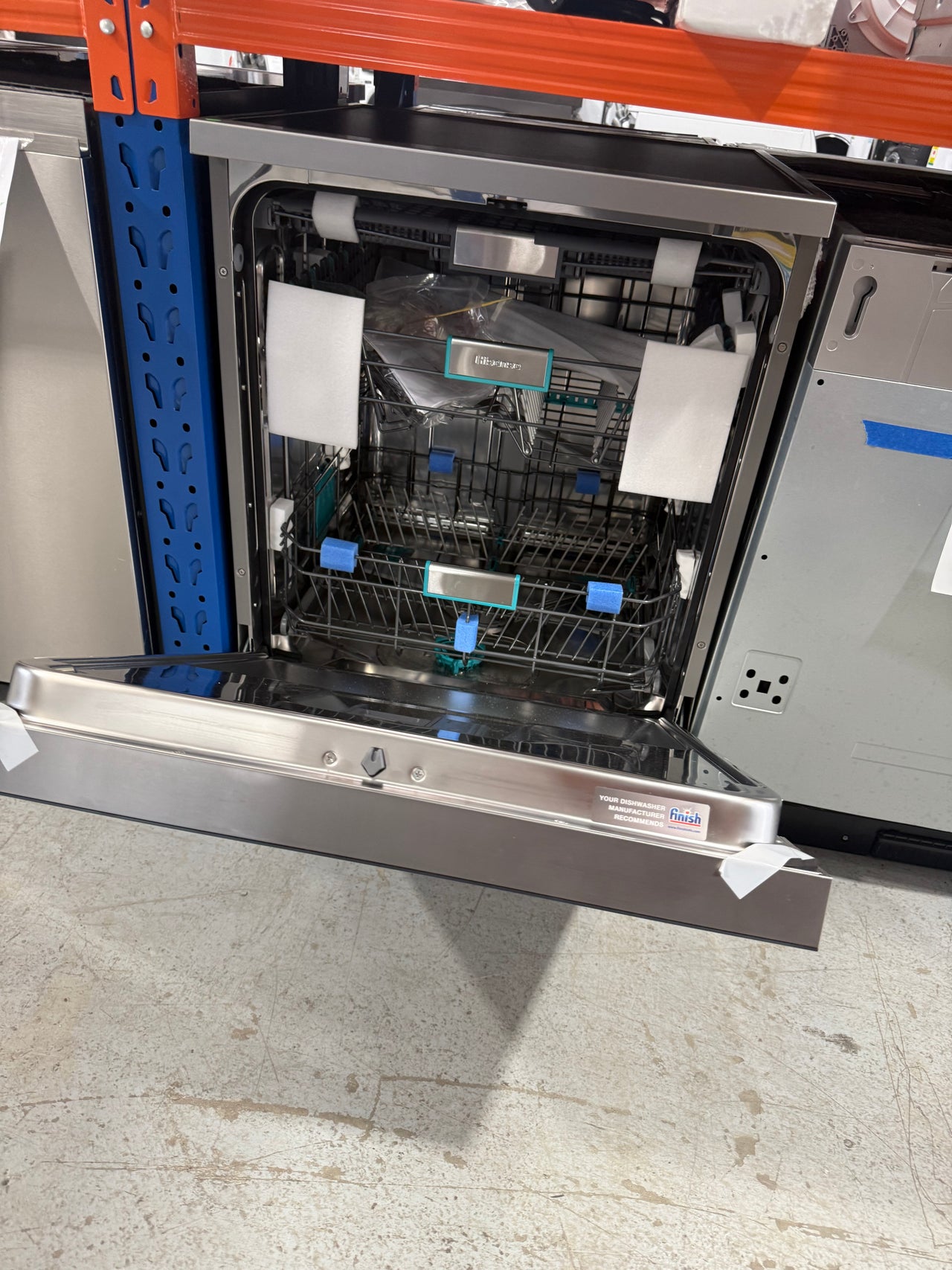 Transportation damaged Hisense Freestanding Dishwasher Stainless Steel HSAA16FS - Second Hand Appliances Geebung